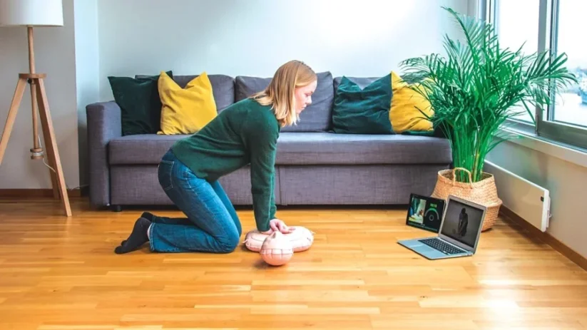 Mini Anne, resuscitační figurína pro nácvik KPR - Laerdal