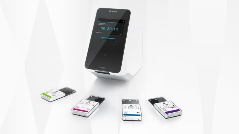 Diagnostický přístroj Vivalytic, POCT - Bosch Healthcare Solutions