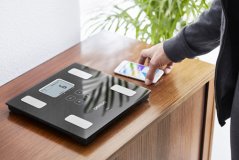 Monitor stavby lidského těla VIVA s osobní váhou a Bluetooth - Omron